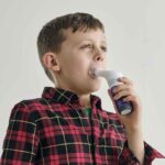 Head and Shoulders of a child using the EX1